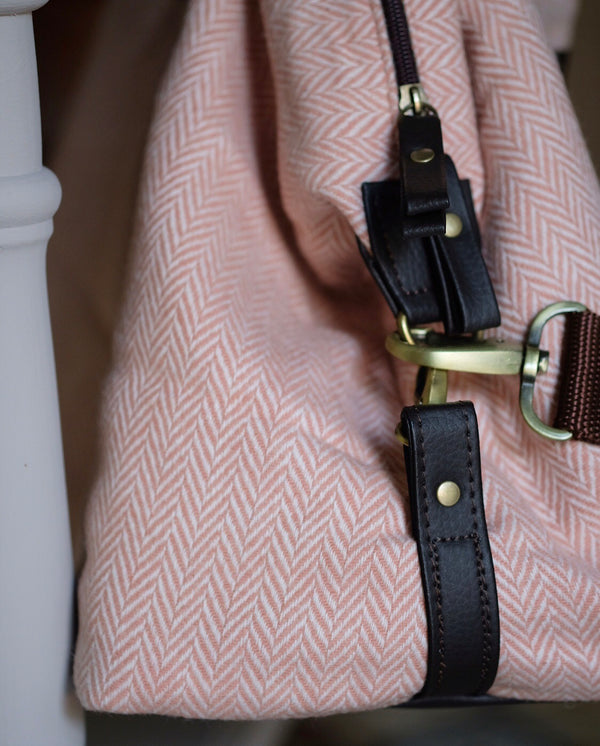 Tweed Weekender Rose
