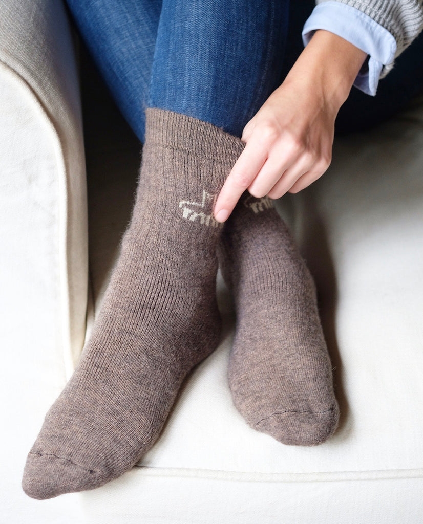 Alpaca Socks Brown